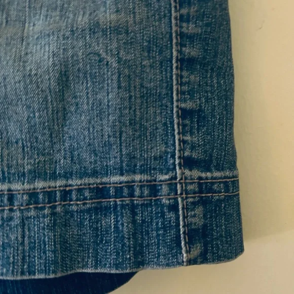 Gloria Vanderbilt Denim Blue Women's Shorts - Picture 5 of 7